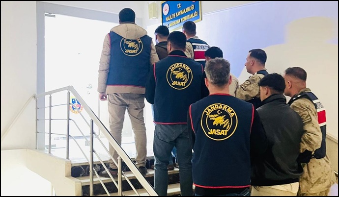 Şanlıurfa’da bağ evinden hırsızlık: 2 zanlı tutuklandı