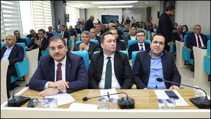 Halfeti 'nin Talepleri Büyükşehir Meclisi'nde Gündeme Taşındı