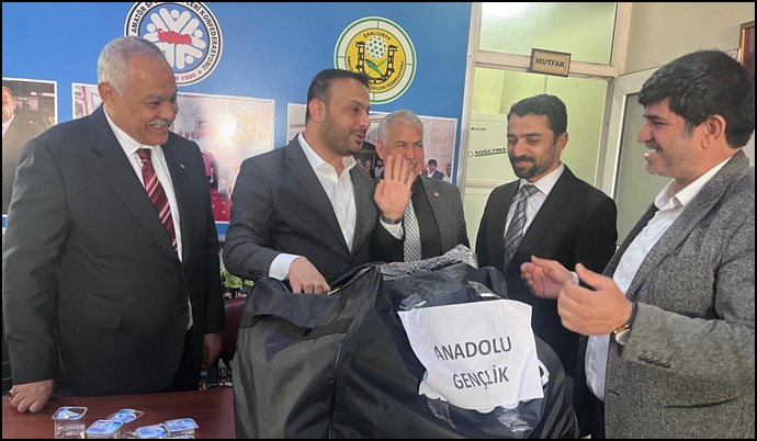 Haliliye Belediyesi’nden 34 Amatör Spor Kulübüne Malzeme Desteği