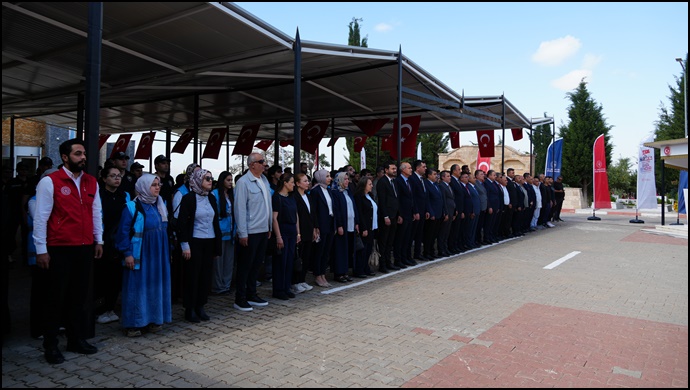 Şanlıurfa’da 19 Mayıs Coşkusu Gençlik Haftası Çelenk Sunma Töreniyle Başladı