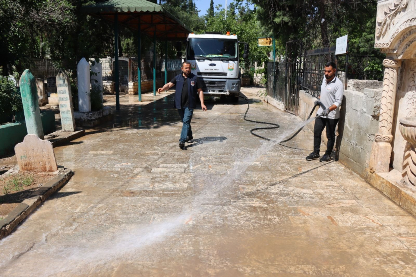 Şanlıurfa’da Mezarlıklar Kurban Bayramı Ziyaretine Hazır