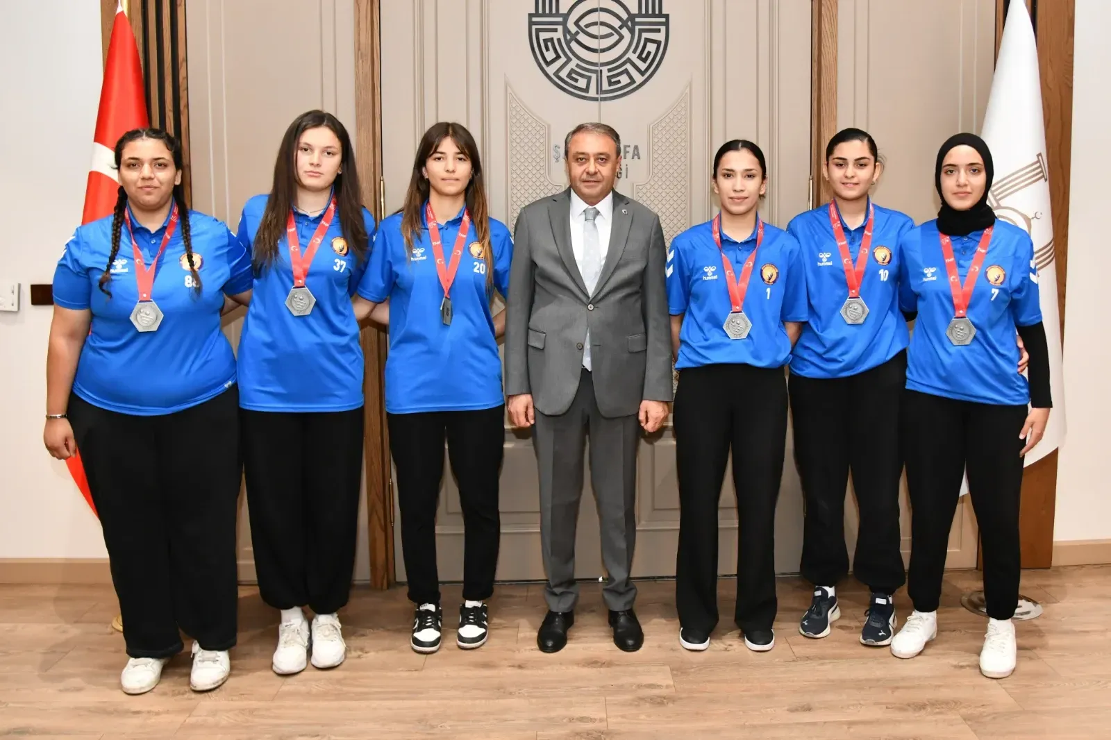 Güneşin Çocukları Spor Kulübü'nden Vali Hasan Şıldak'a destek çağrısı