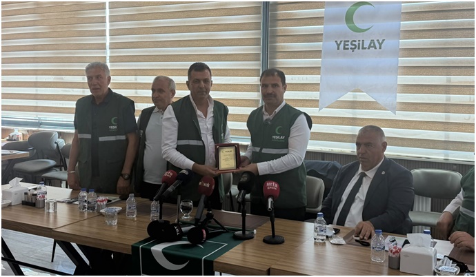 Yeşilay Şanlıurfa Basınla Buluştu, Üç Yıllık Çalışmalarını Anlattı