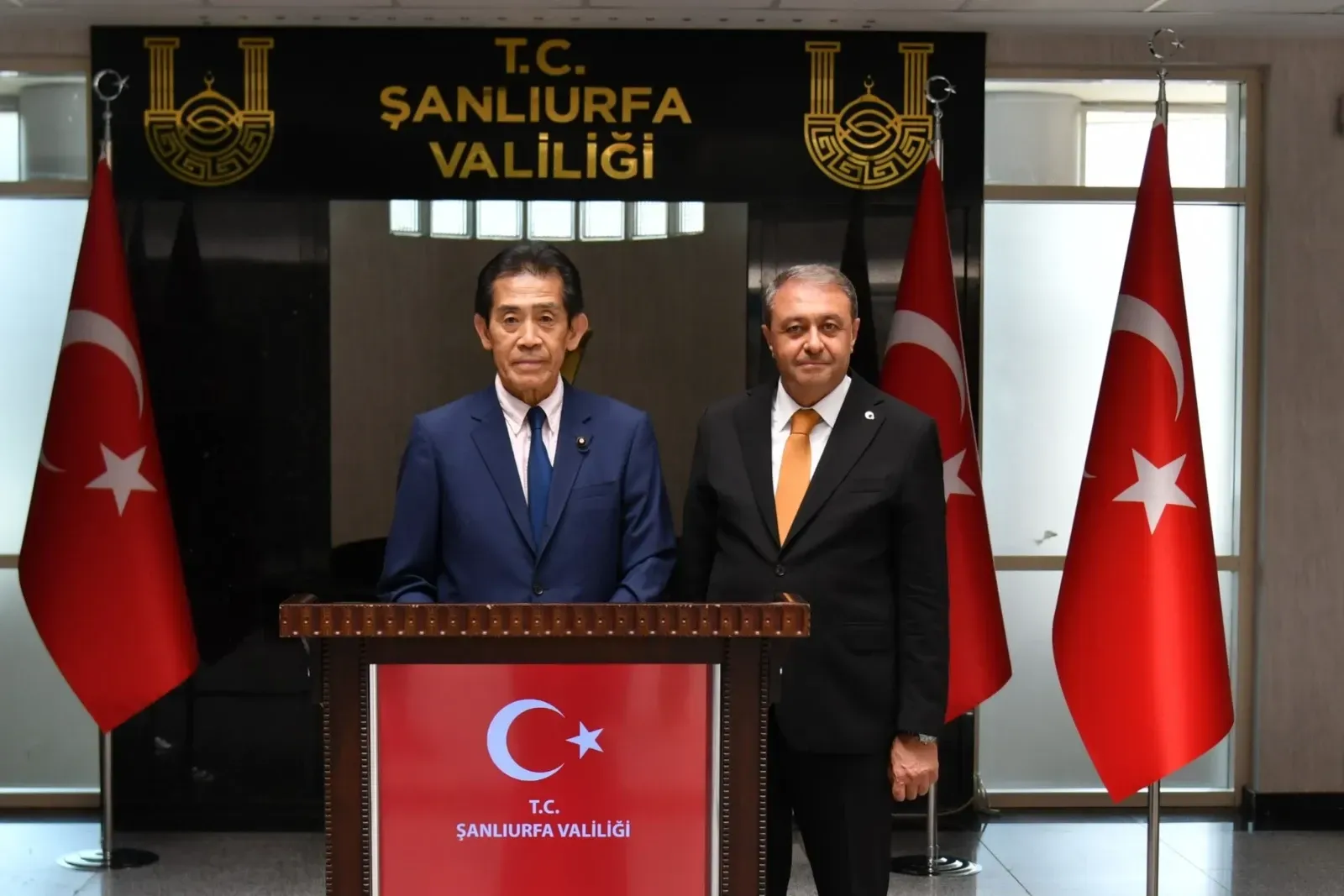 Japonya-Türkiye Parlamentolar Arası Dostluk Grubu Başkanı Aisawa’dan Vali Şıldak’a Ziyaret