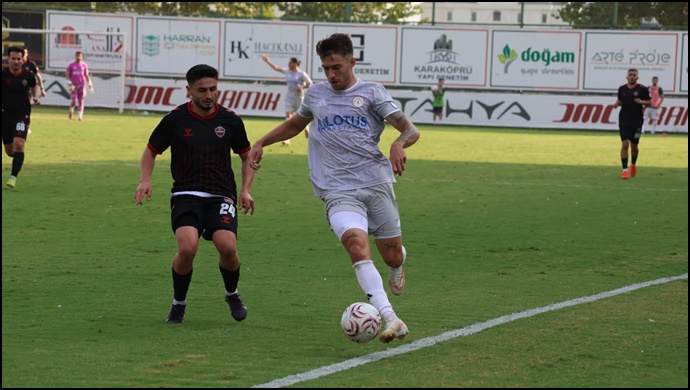 Karaköprü Belediyespor ligde 4’te 4 yaptı