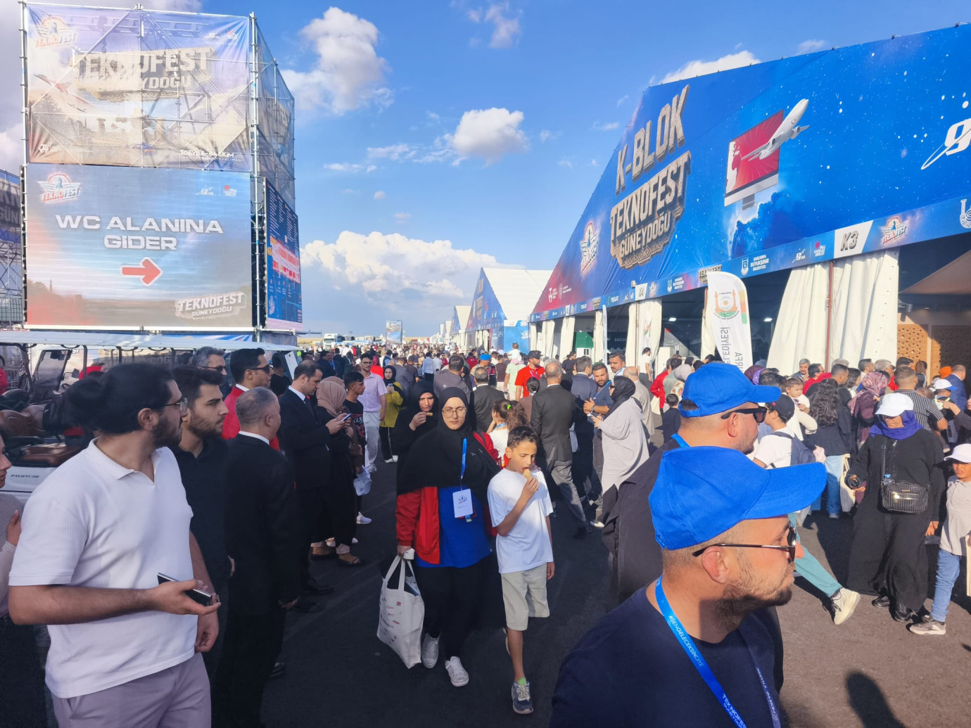 TEKNOFEST’te İkinci Gün Hareketliliği: GAP Havalimanı Doldu Taştı