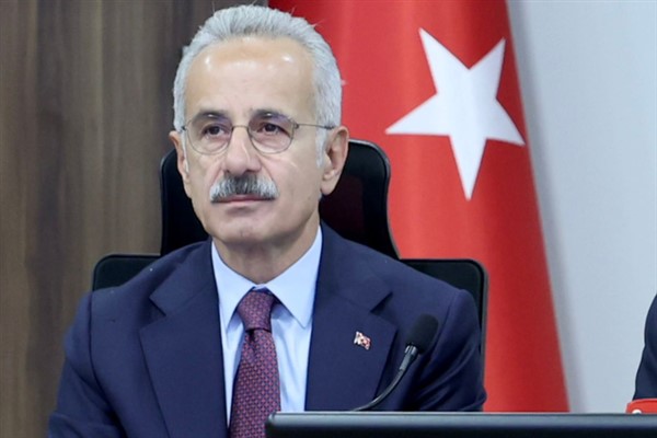 Bakan Uraloğlu, TEKNOFEST Güneydoğu’yu ziyaret etti