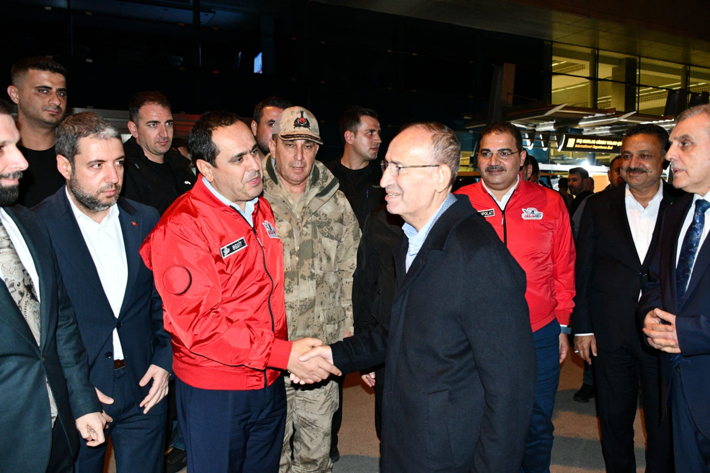 Begit’ten Bozdağ’a Övgü, Karşılamada Dikkat Çeken Mesafe