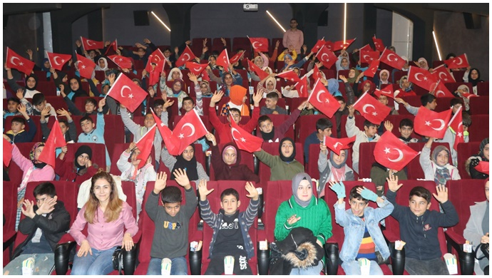 180 Bin Öğrenci Sinema İle Buluştu-(VİDEO)