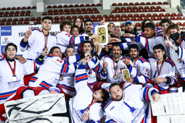 2021 İzmir’in “altın” yılı oldu