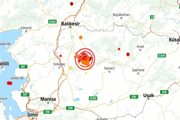 Balıkesir'de deprem