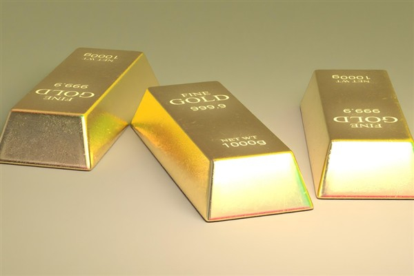 Ons altın son günlerde yatay bölgede negatif görünüm oluşturdu