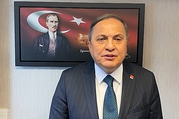 Torun: CHP Genel Merkezi, siyasi tetikçilerin oyun alanı değildir
