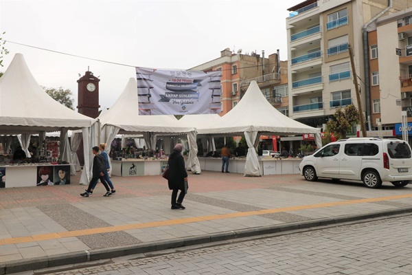3. Kitap Günleri'nin açılış töreni Kemal Anadol’un katılımıyla gerçekleşecek