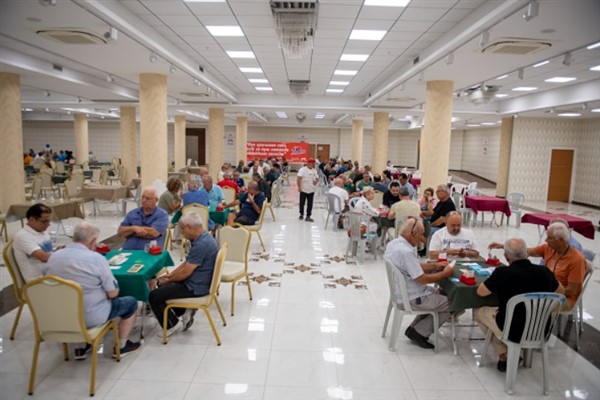 37. Uluslararası Mersin Briç Festivali devam ediyor 