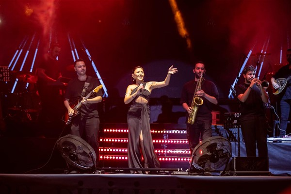 38. Dikili Kültür, Demokrasi ve Emek Festivali başladı