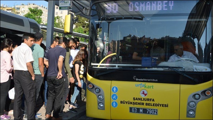 65 yaş üstü 18 yaş atı toplu taşıma sınırlaması getirildi