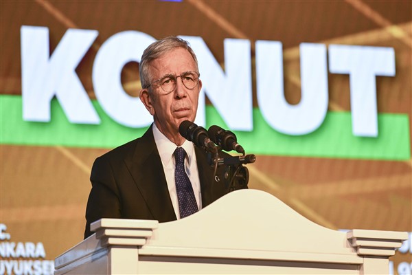 ABB Başkanı Yavaş, 47 bin 970 konuttan oluşan toplam 7 projeyi tanıttı