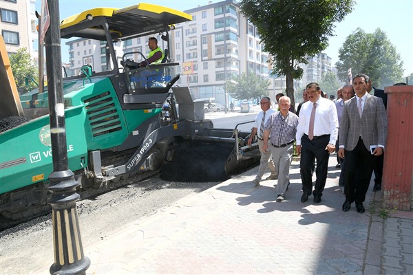 Abdulkadir Eriş Caddesi baştan sona yenilendi