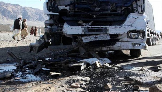 Afganistan’da minibüs devrildi: 25 kişi hayatını kaybetti