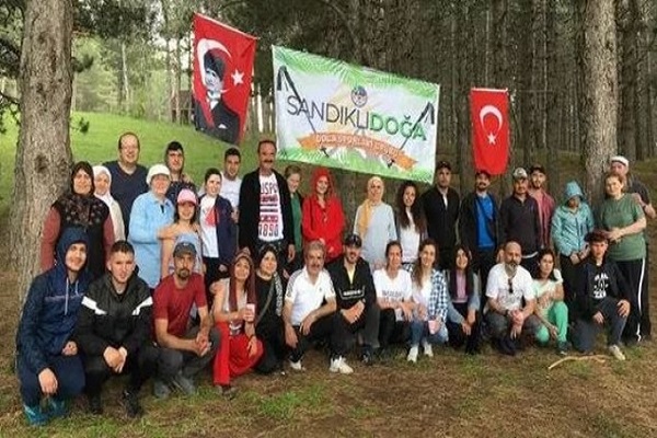 Afyonkarahisar'da doğaseverler Akdağ’da buluştu