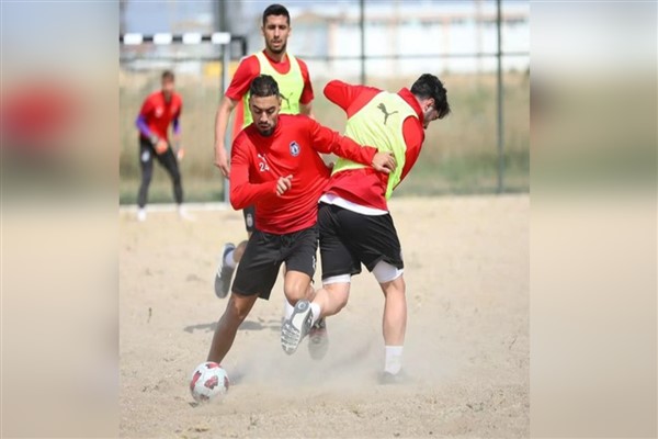 Afyonspor, Sivas Belediyespor hazırlıklarını sürdürdü 