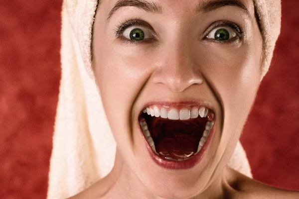 Ağız kuruluğu bazı hastalıkların habercisi olabilir