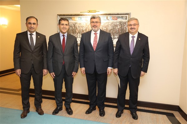 AK Partili vekillerden Afyonkarahisar'a yatırım müjdesi