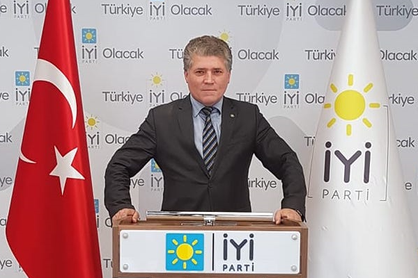  Akbaş, müjdelere isyan etti