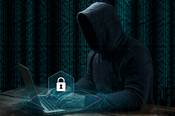 Akıllı telefon kullananların yüzde 61'i siber saldırıya uğruyor