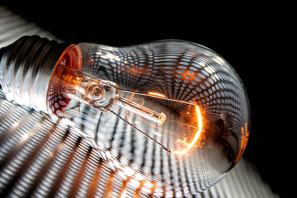 Aksa Elektrik, 2021 yılının son çeyreğindeki elektrik tüketim oranlarını açıkladı