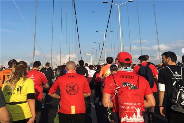 AKUT, “Her Adım Bir Hayat” projesiyle İstanbul Maratonu’nda
