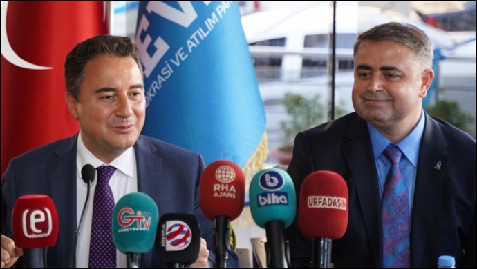 Ali Babacan Şanlıurfa’nın Kurtuluşunu Kutladı
