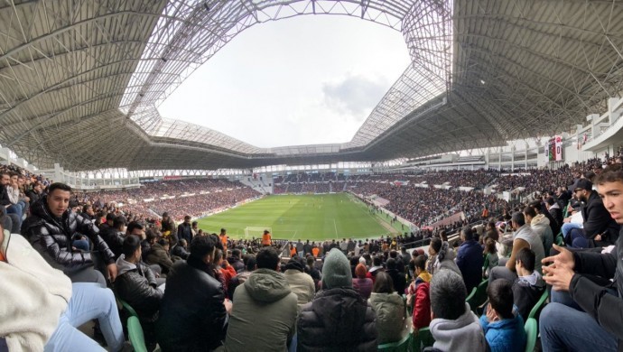Amedspor, Erzincanspor’u 4-1 mağlup etti