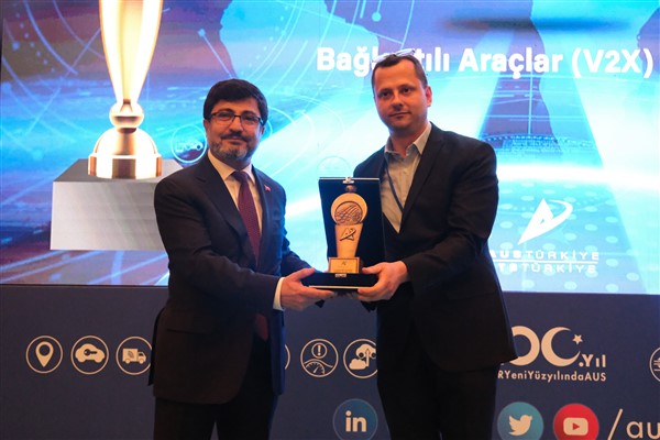 Anadolu Isuzu, ‘Ulaşımda Aklın Yolu Ödülü’nü aldı