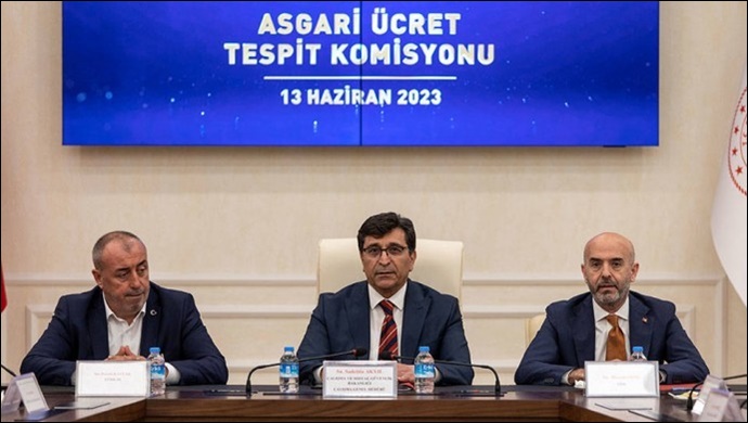 Asgari ücret toplantısı sona erdi: Masada rakam yok!        