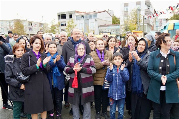 Avcılar’da Kadın Sosyalleşme Evi açıldı
