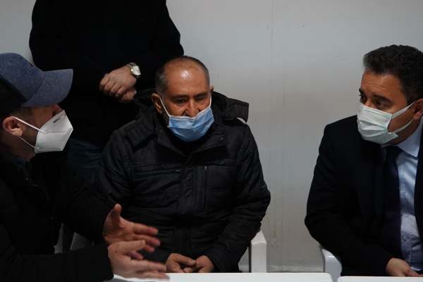 Babacan’dan Başak Cengiz’in ailesine taziye