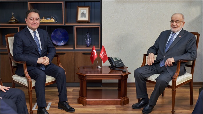 Babacan, Karamollaoğlu’nu ziyaret etti