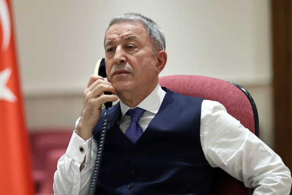 Bakan Akar, Rusya Savunma Bakanı Şoygu ile görüştü