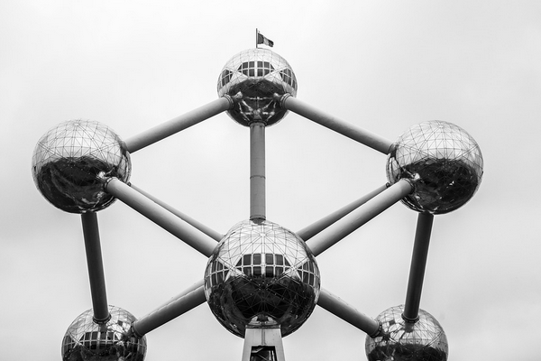 Bakan Bolat, Brüksel’de