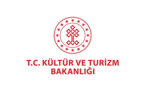 Bakan Ersoy, Demirkapı Tüneli’nde incelemelerde bulundu