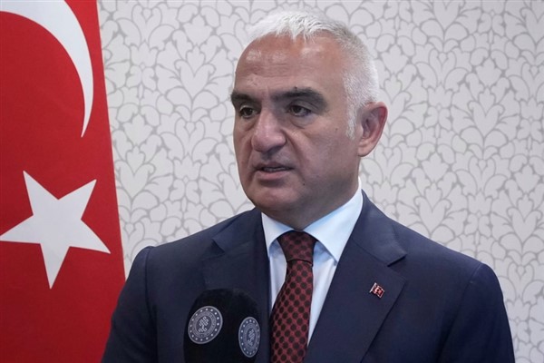 Bakan Ersoy, Karadağ Milli Günü Resepsiyonu'na katıldı