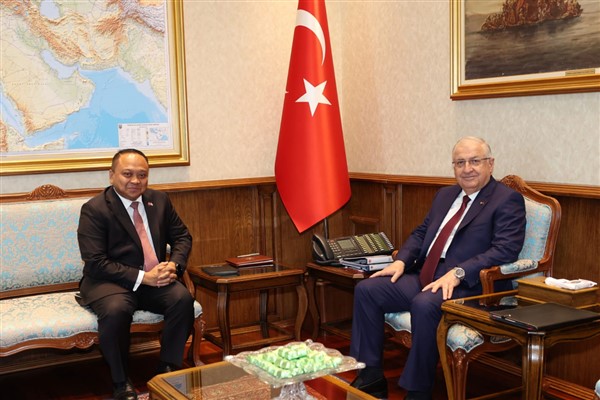 Bakan Güler, Endonezya’nın Ankara Büyükelçisi Purnama’yı kabul etti