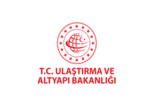 Bakan Uraloğlu'dan karne alan öğrencilere mesaj