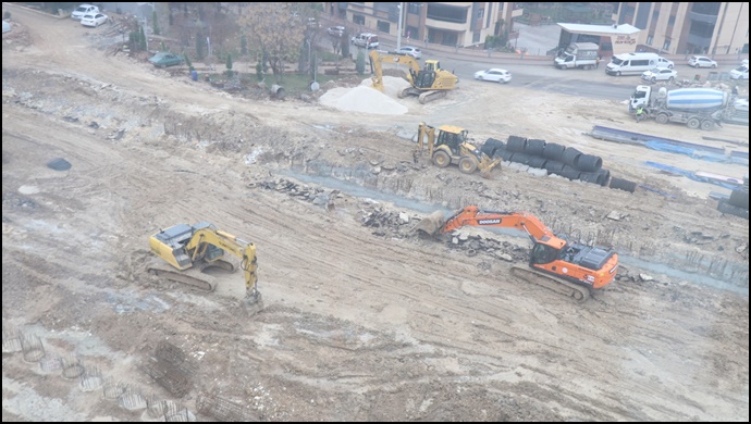 Balıkayağı Bulvarında Çalışmalar Aralıksız Sürüyor