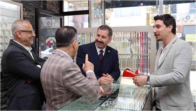 Başkan Baydilli esnaf ve vatandaş ziyaretlerini sürdürüyor