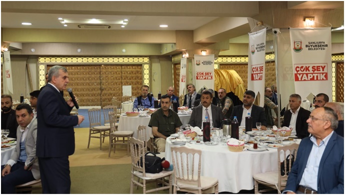 Başkan Beyazgül, Köşe Yazarlarıyla Bir Araya Geldi-(VİDEO)