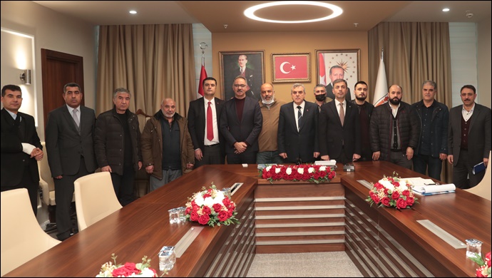 Başkan Beyazgül Özdiker Kuyumcular Çarşısı Esnafıyla Görüştü-(VİDEO)