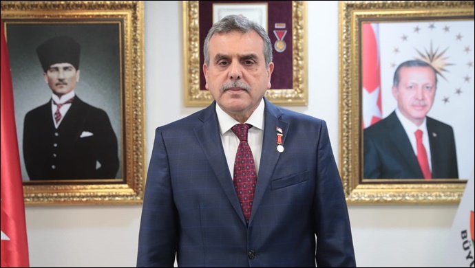 Başkan Beyazgül :Urfa Halkı, Yüksek Bir Ruh Ve Şuurla Unutulmaz Bir Destan Yazdı